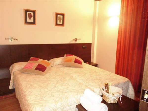 Pago De Tharsys Guest House เรเกนา ภายนอก รูปภาพ